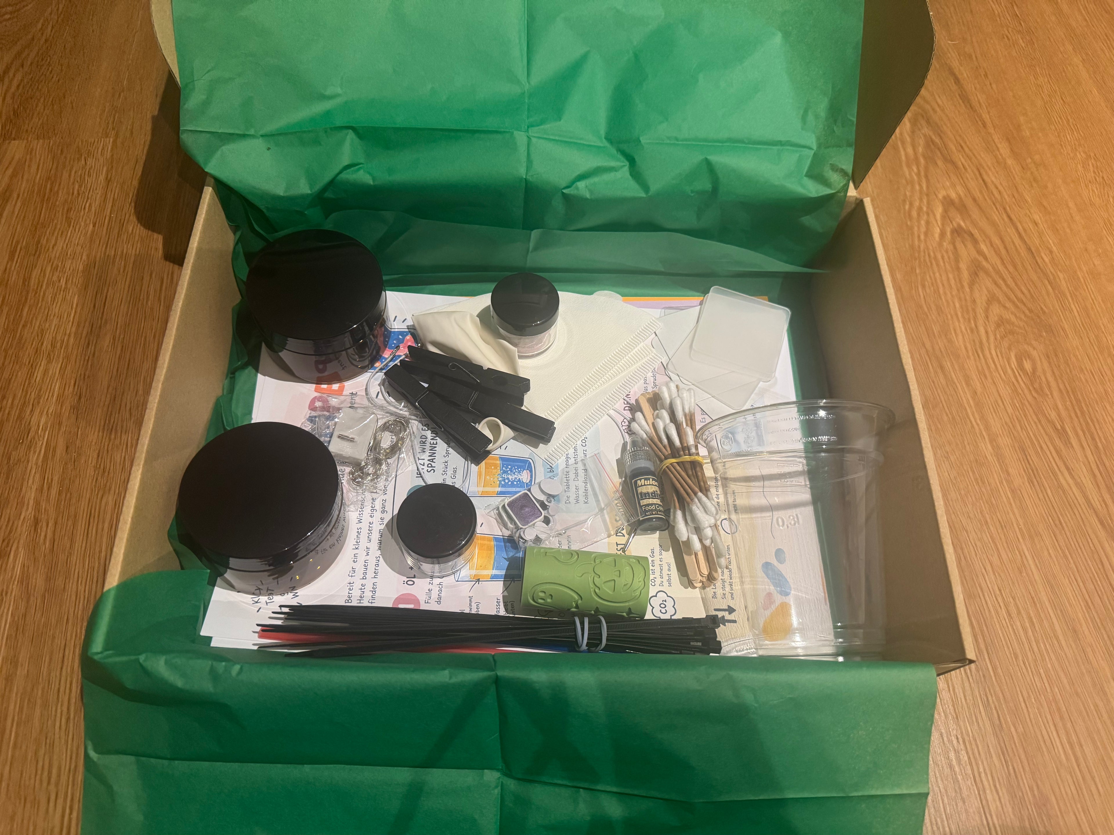 Busy Box Kids classic (Halloween)